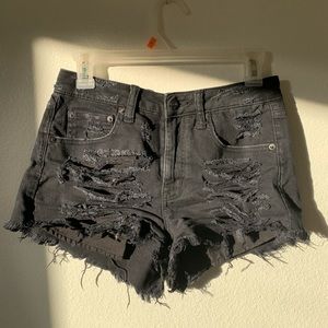 AMERICAN EAGLE Vintage Black high rise shorts!